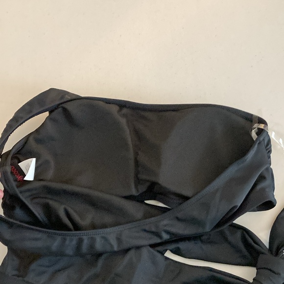 Mycoco Women's One Shoulder Black one piece Swimsuit. Size 10 - Picture 11 of 11